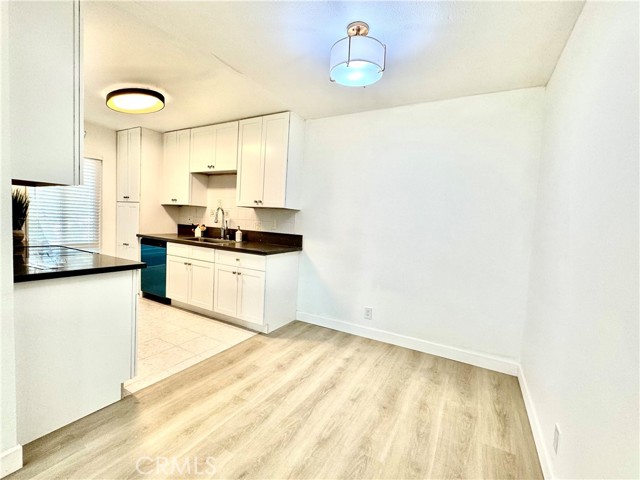 MLS #WS25230437 image #4