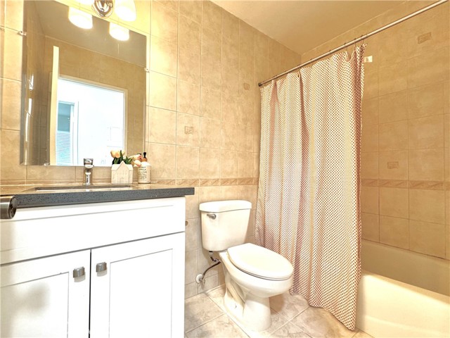 MLS #WS25230437 image #8