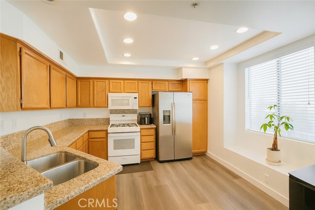 MLS #WS25230484 image #5