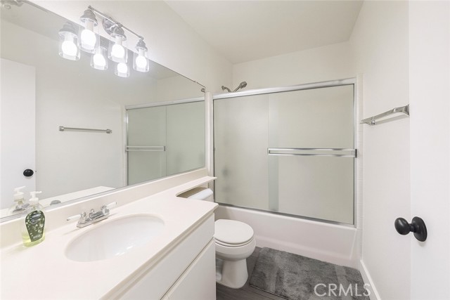 MLS #WS25230484 image #8