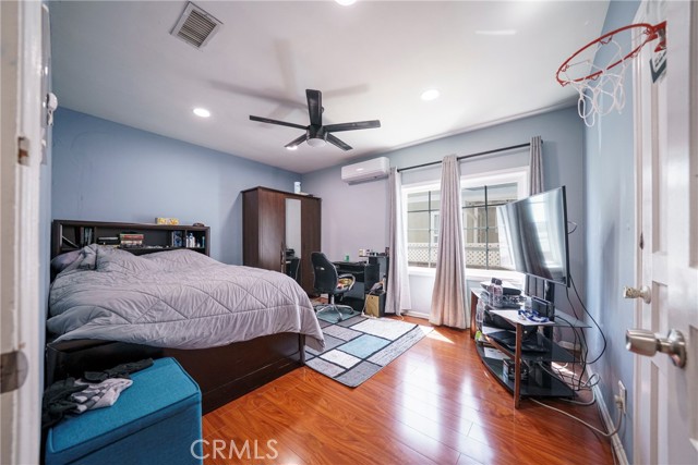 MLS #WS25231016 image #13