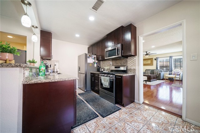 MLS #WS25231016 image #5