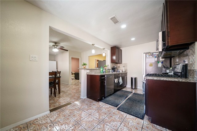 MLS #WS25231016 image #6