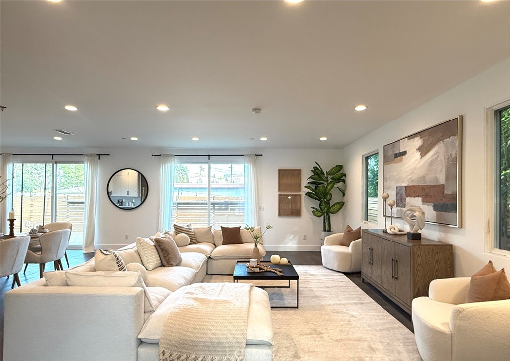 MLS #WS25231392 image #3