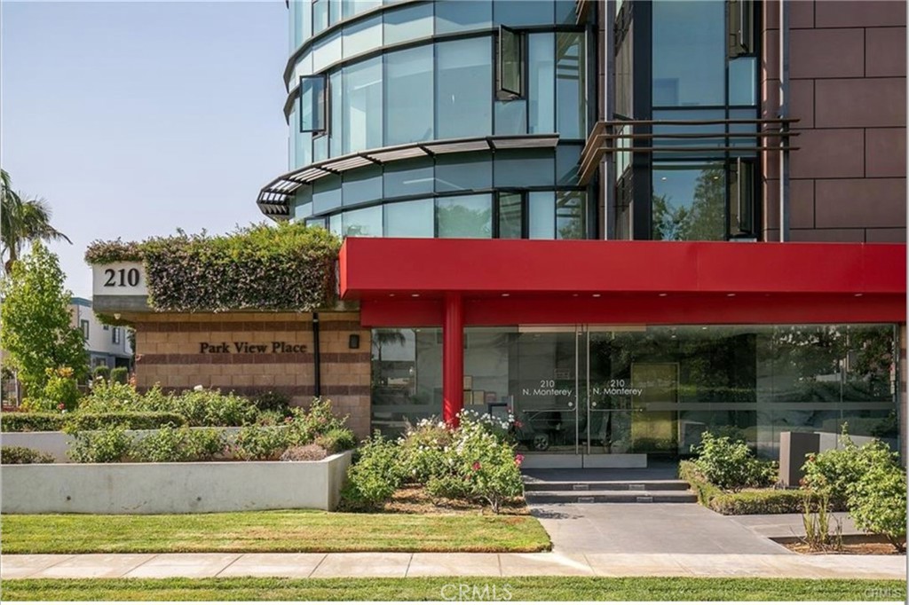 MLS #WS25231429 image #1