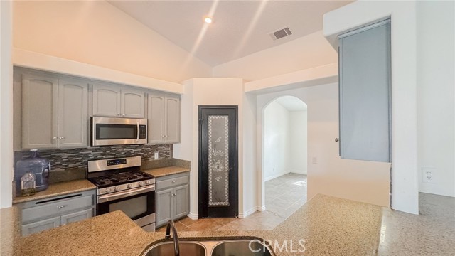 MLS #WS25231512 image #5