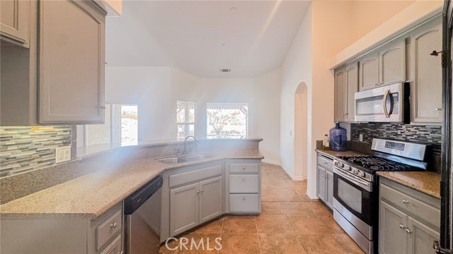 MLS #WS25231512 image #6