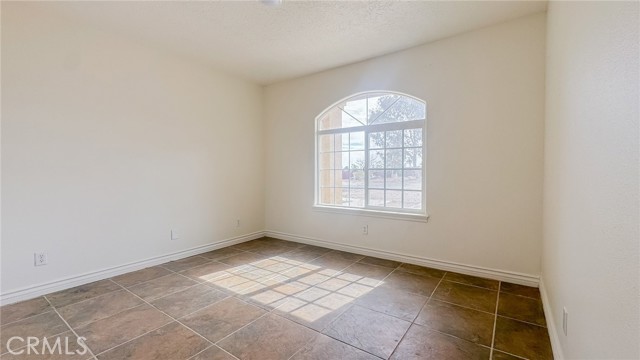 MLS #WS25231512 image #9