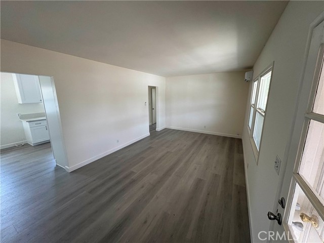 MLS #WS25232153 image #1