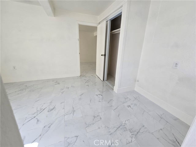 MLS #WS25232361 image #5