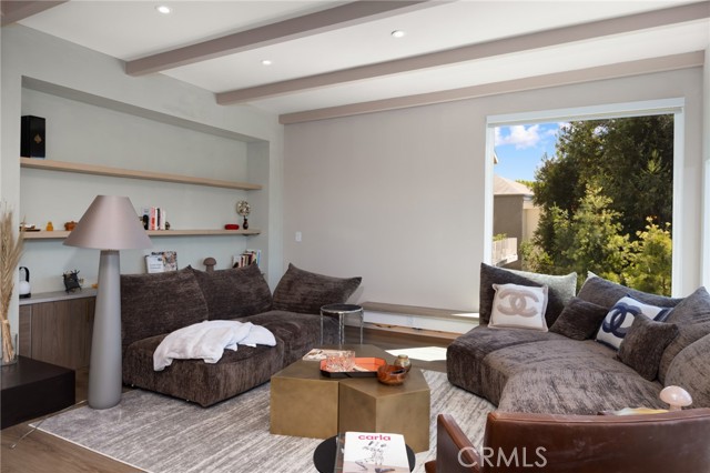 MLS #WS25232362 image #3