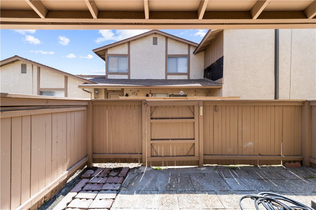 MLS #WS25232446 image #17