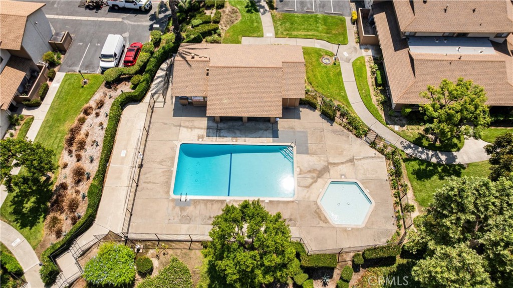 MLS #WS25232446 image #22