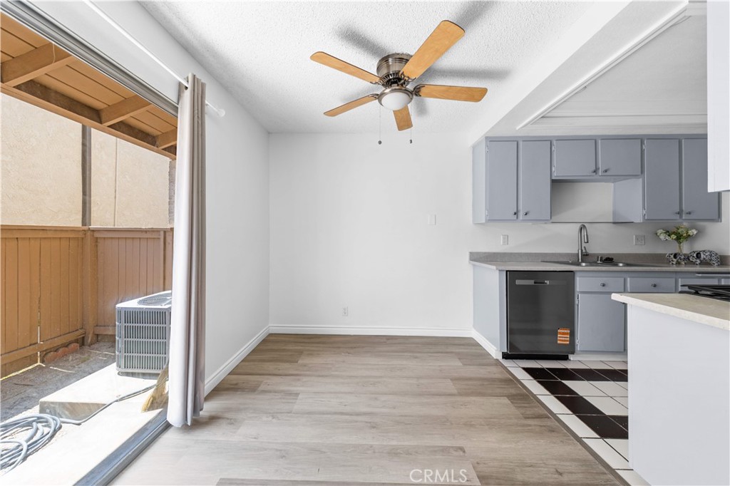 MLS #WS25232446 image #6