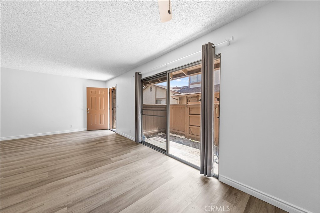 MLS #WS25232446 image #7