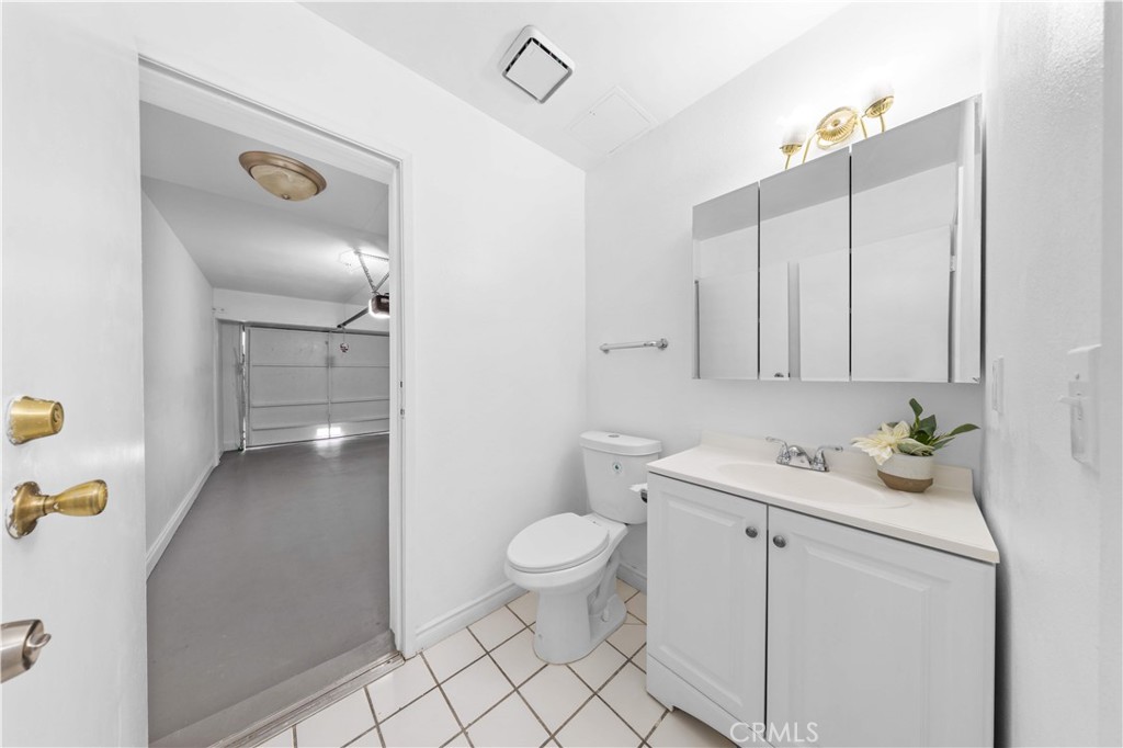 MLS #WS25232446 image #9