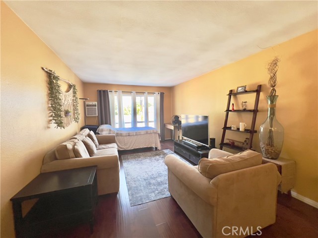 MLS #WS25232932 image #8