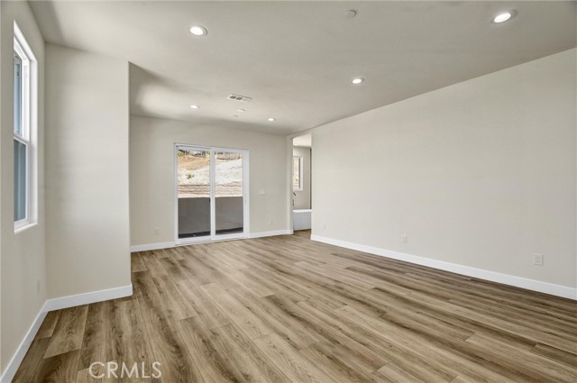 MLS #WS25232975 image #14