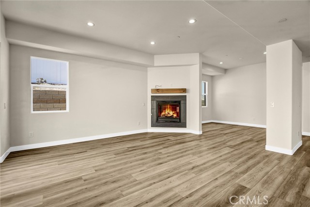 MLS #WS25232975 image #3