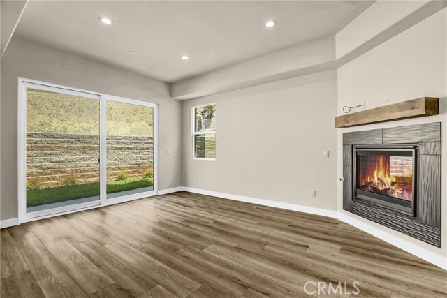 MLS #WS25232975 image #4