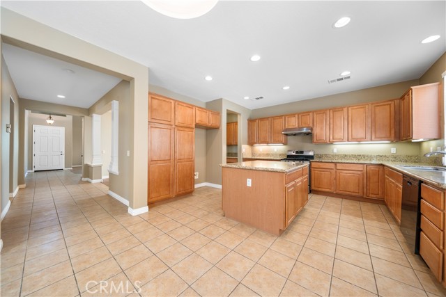 MLS #WS25233344 image #10