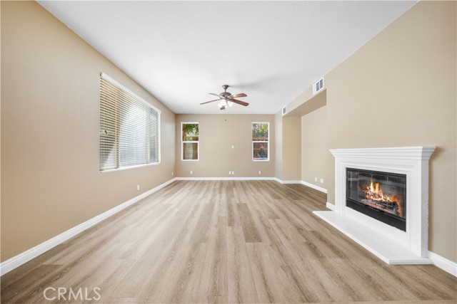 MLS #WS25233344 image #12