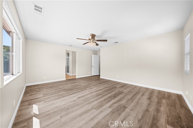 MLS #WS25233344 image #19