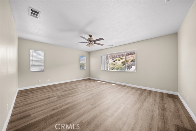 MLS #WS25233344 image #21