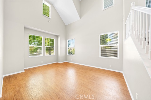 MLS #WS25233344 image #4