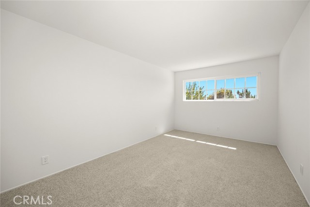 MLS #WS25233358 image #32