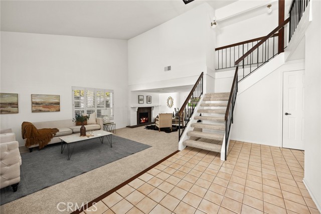 MLS #WS25233358 image #5