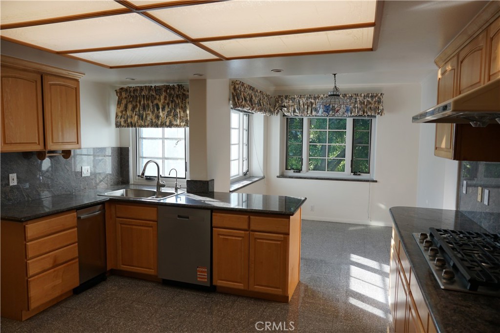 MLS #WS25233511 image #5