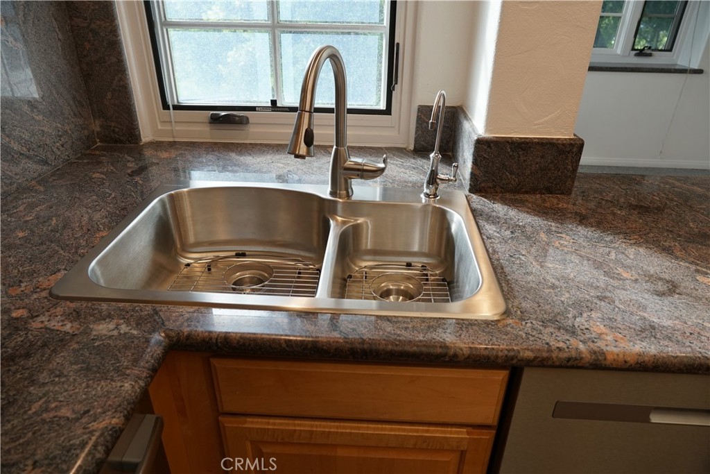 MLS #WS25233511 image #9