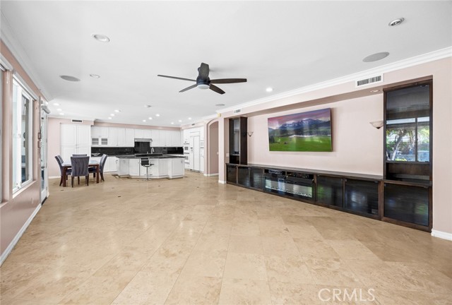 MLS #WS25233803 image #10