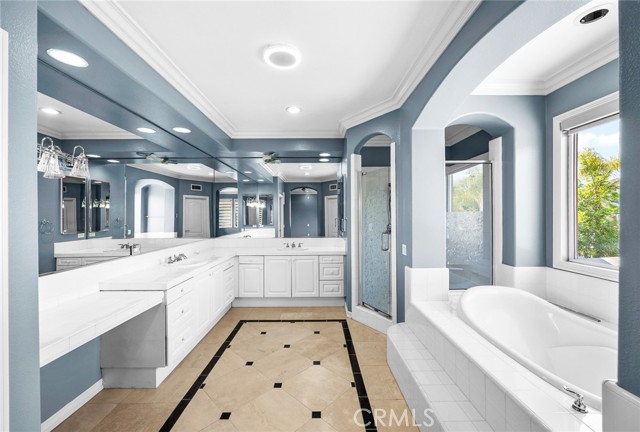 MLS #WS25233803 image #17