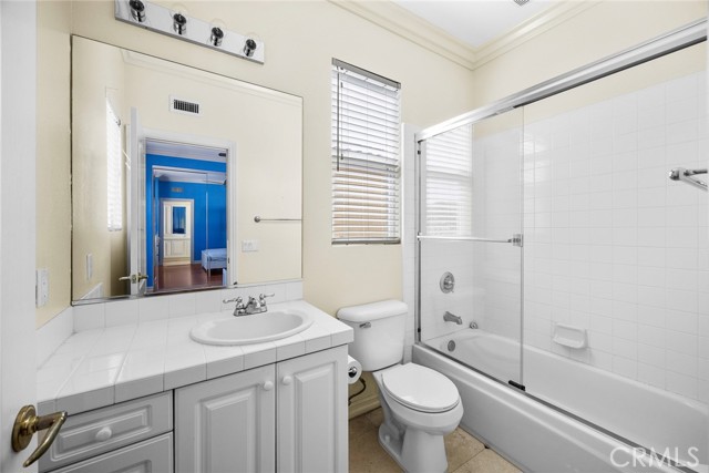 MLS #WS25233803 image #23