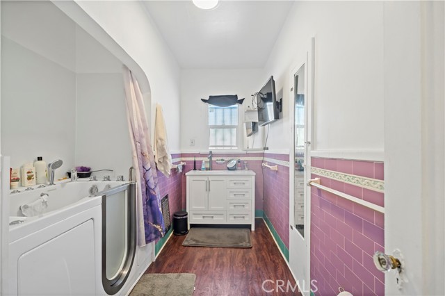 MLS #WS25234230 image #24