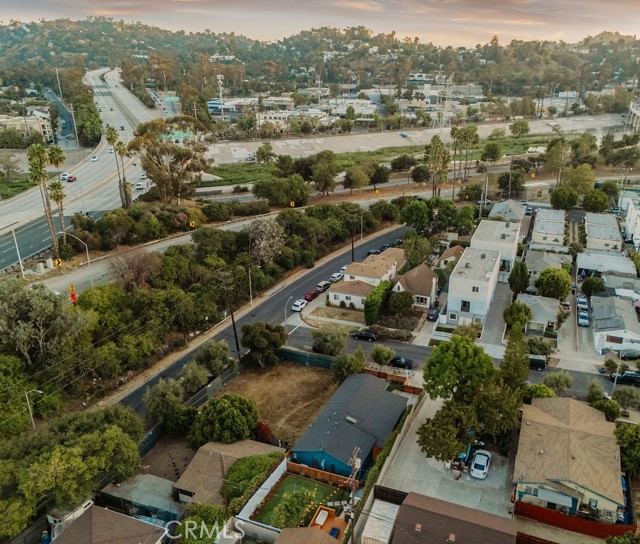 MLS #WS25234273 image #24