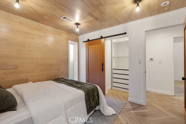 MLS #WS25234273 image #33