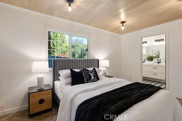 MLS #WS25234273 image #35