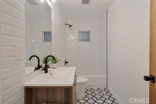 MLS #WS25234273 image #41