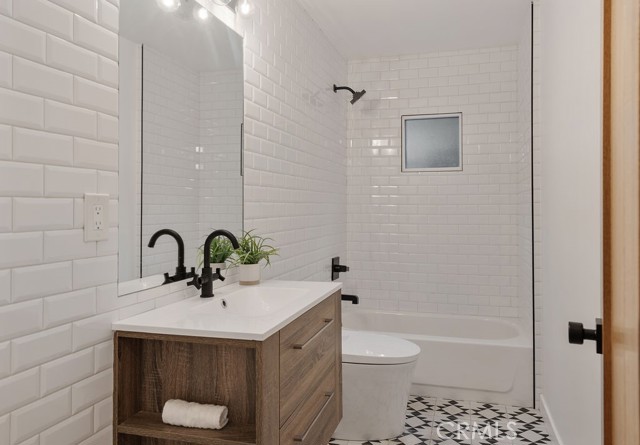 MLS #WS25234273 image #62