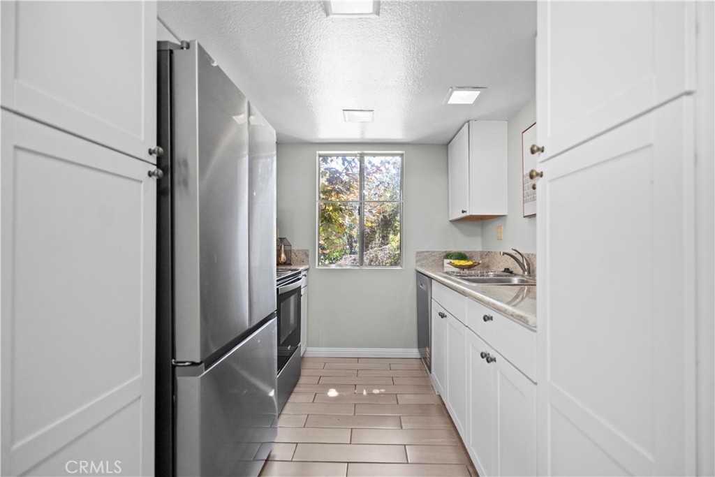 MLS #WS25234523 image #15