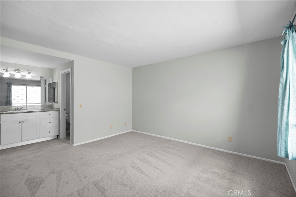 MLS #WS25234523 image #23