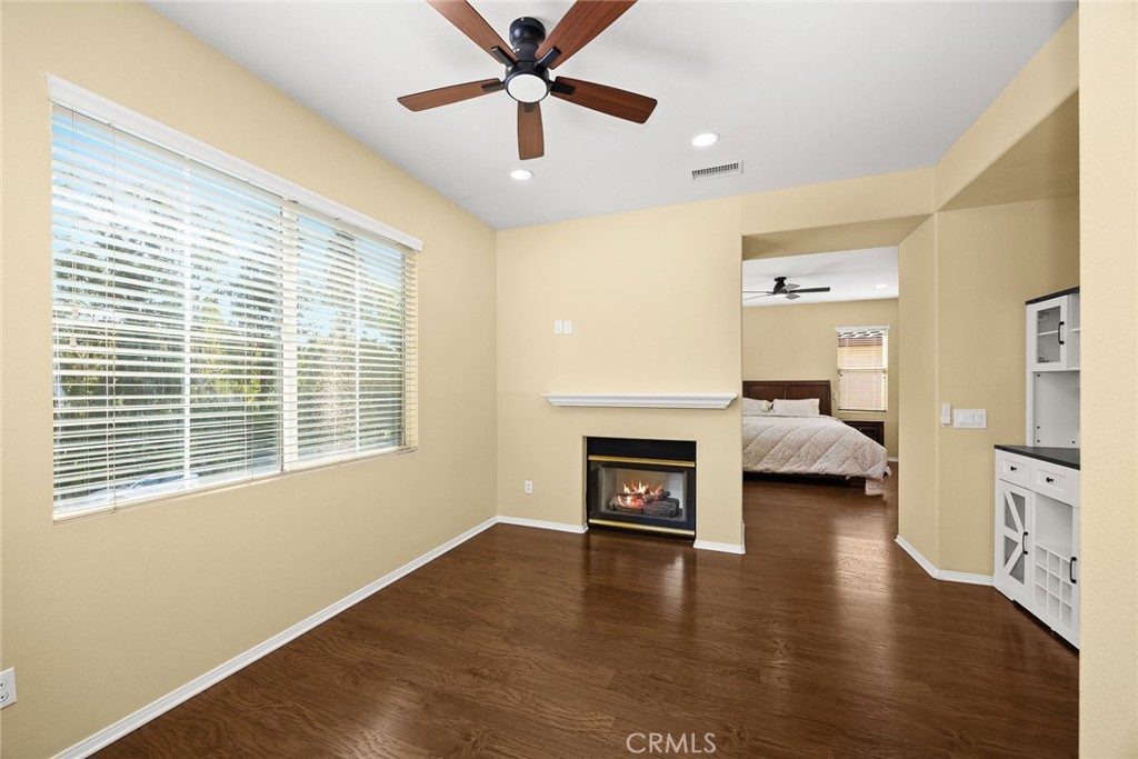 MLS #WS25234845 image #16