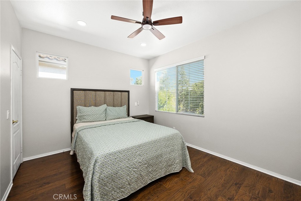 MLS #WS25234845 image #23