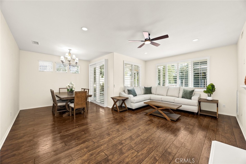 MLS #WS25234845 image #6