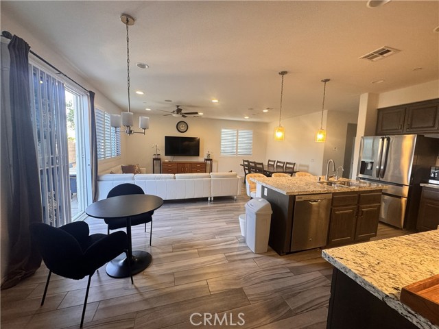 MLS #WS25234959 image #10