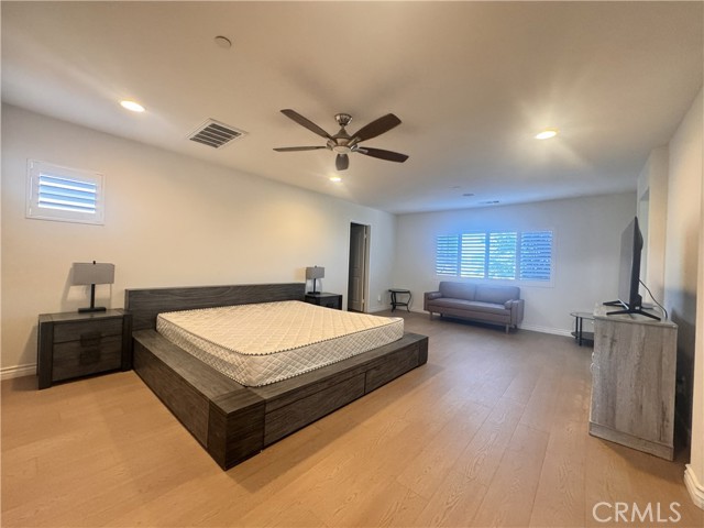 MLS #WS25234959 image #20