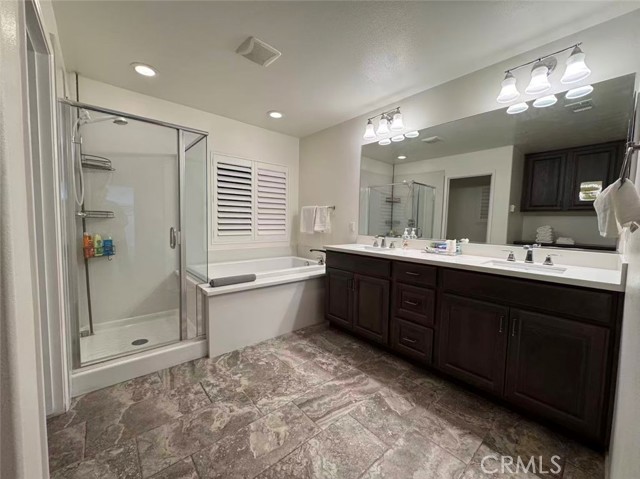 MLS #WS25234959 image #24